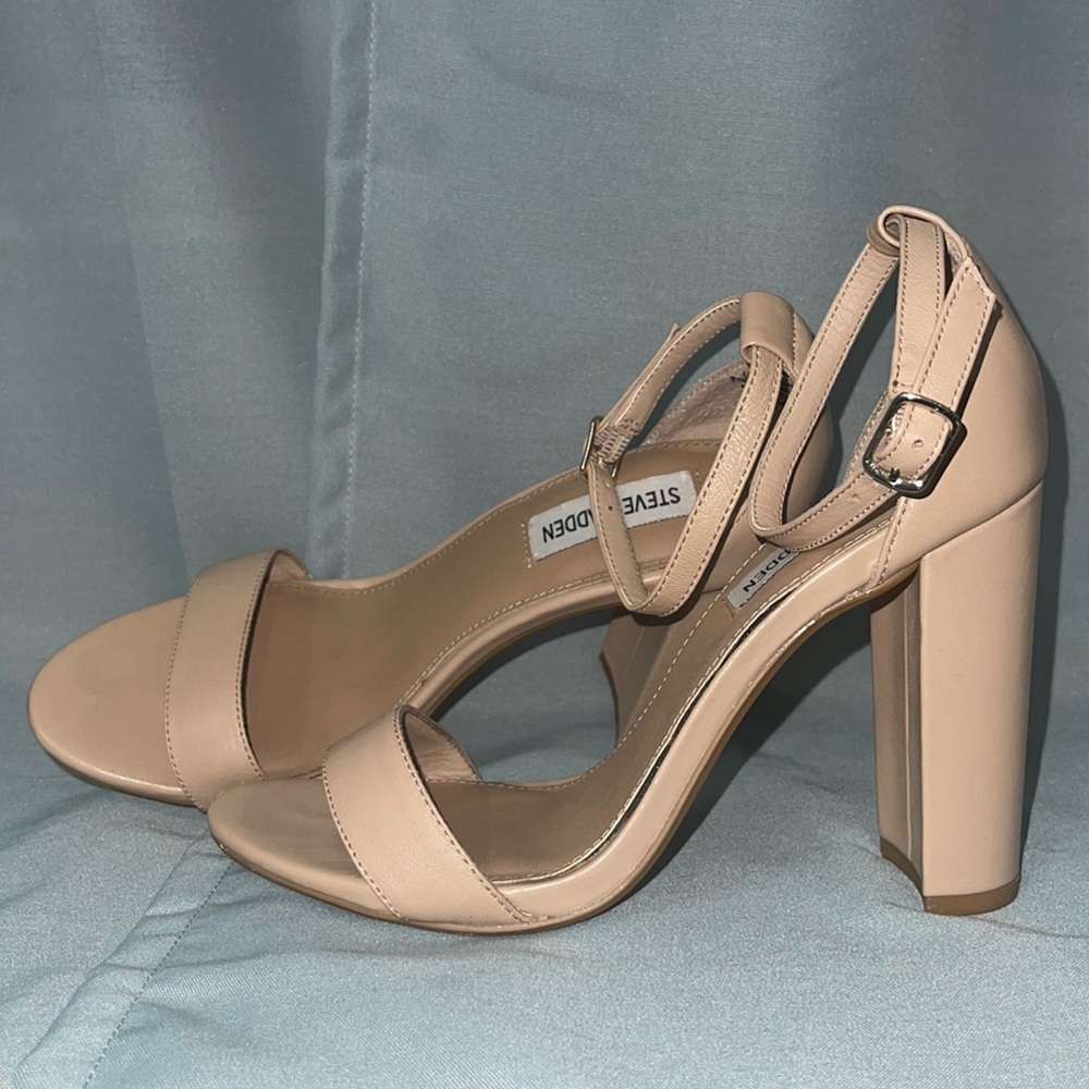 Steve Madden Carson Nude Leather Heels